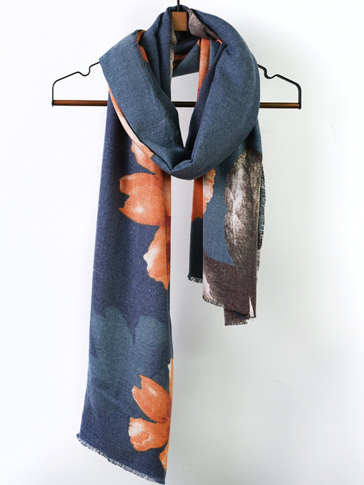 Simple Flower Print Fringed Scarf