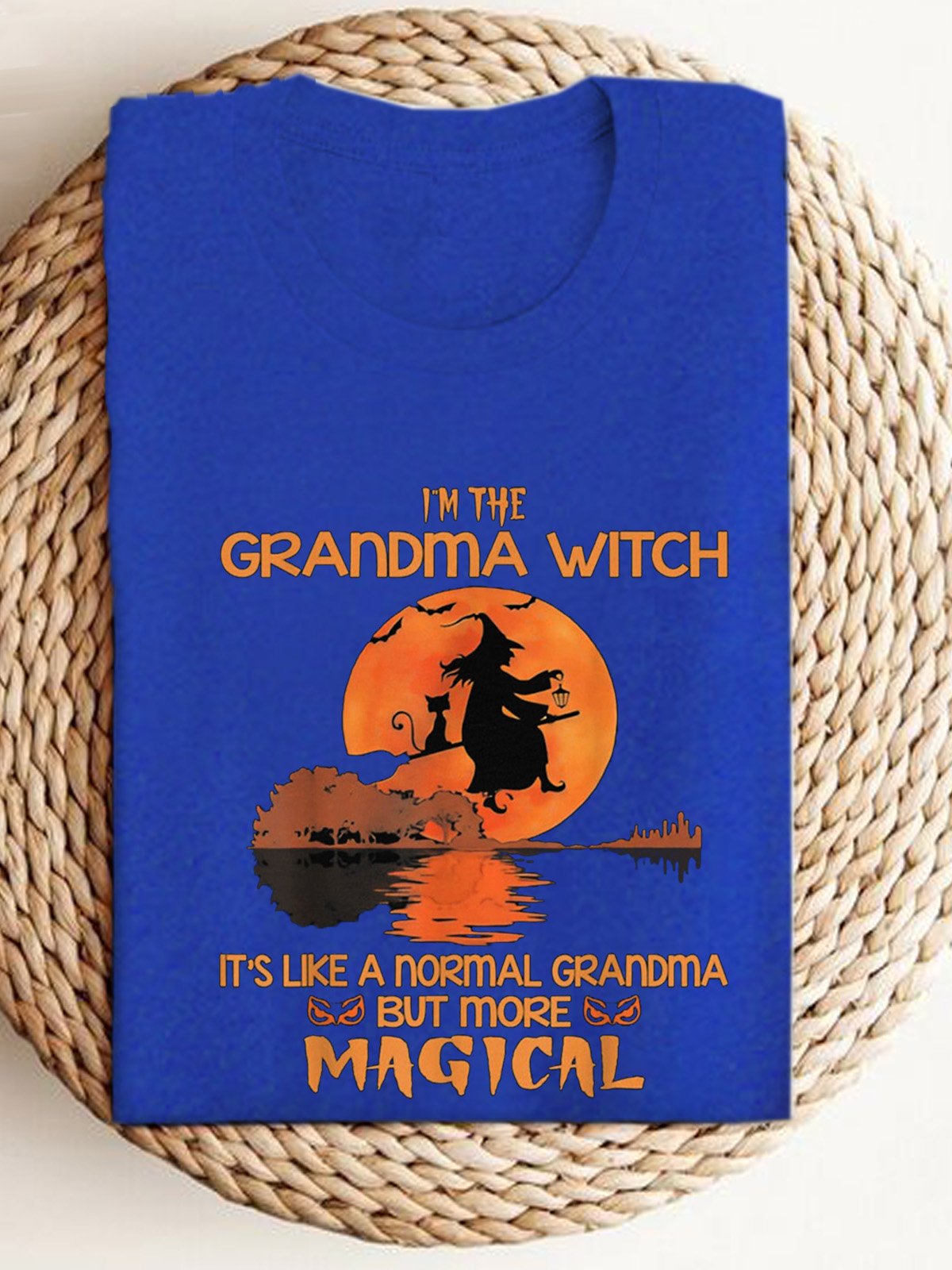 I'm the grandma witch it‘s like a normal grandma but more magical witch  Sweatshirt