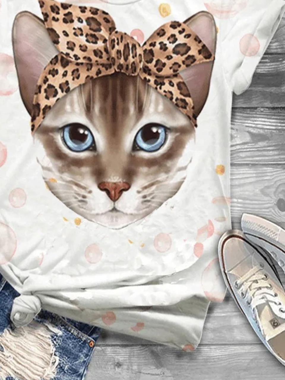 Cat print short sleeved round neck T-shirt