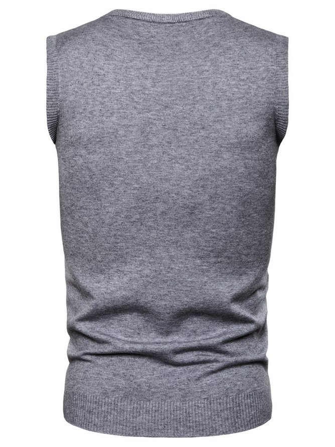 Basics Sleeveless Men-Outerwear