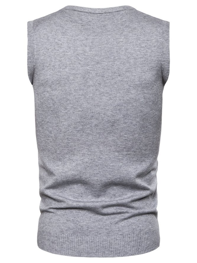 Basics Sleeveless Men-Outerwear